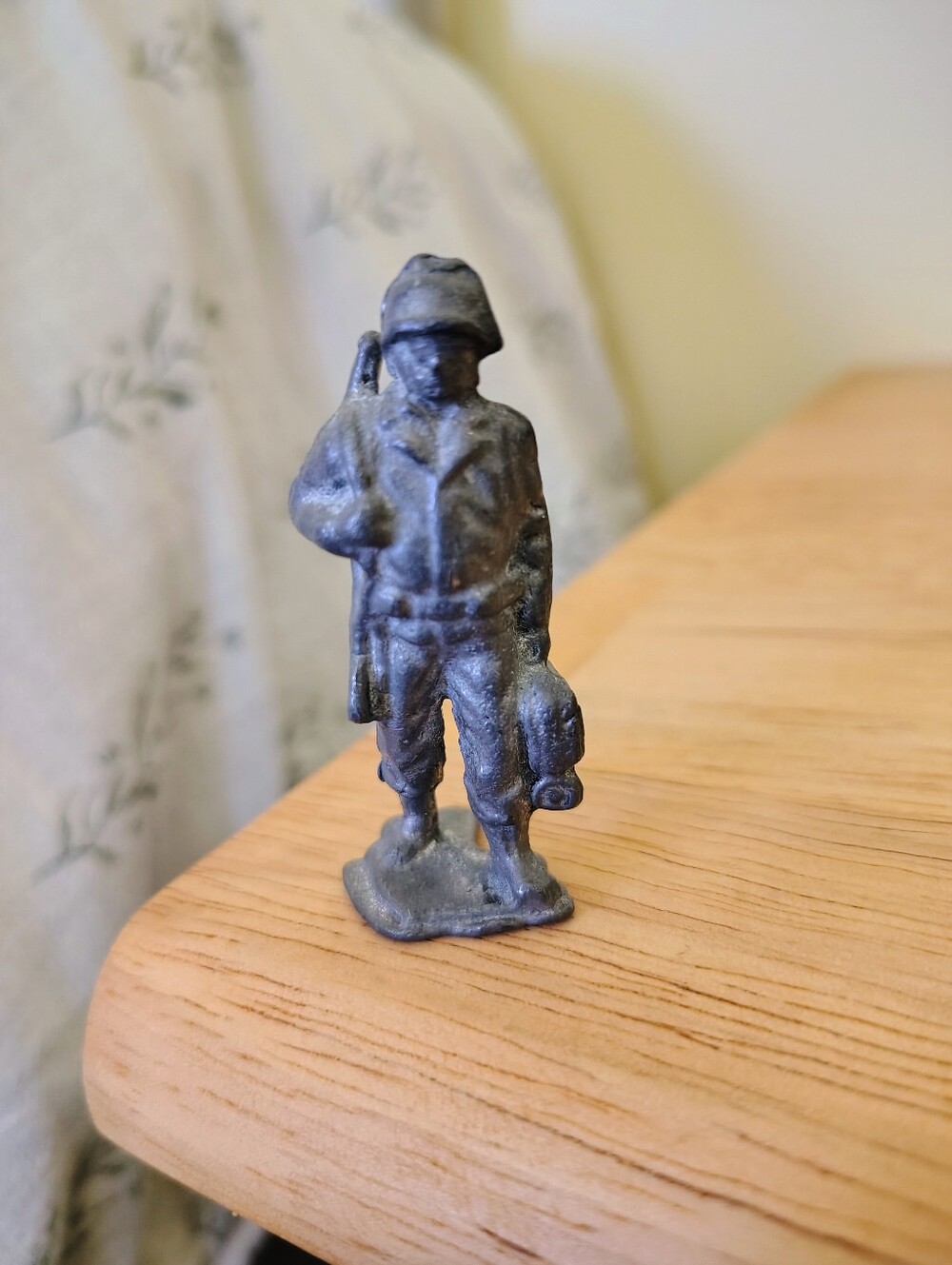 Vintage Lead Toy Soldiers Lot 2 Heavy Cast Figures